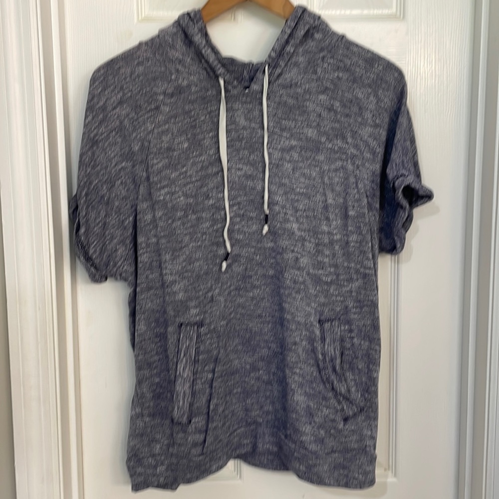 Sonoma Intimates Blue Marled Short Sleeve Sweatshirt Sz L EUC